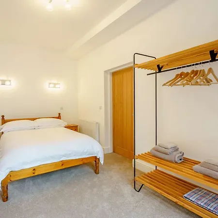 Holiday home 2 Bed In Askam - In - Furness 88651